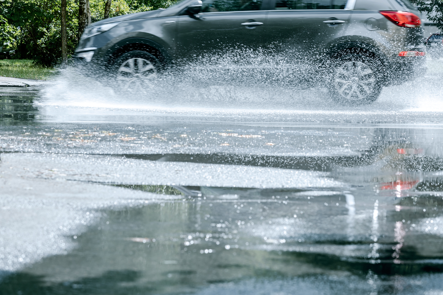 Driving on a wet road