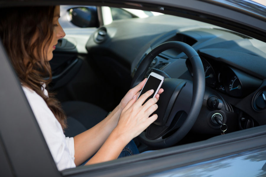 Mobile Phone Driving Law: What you Need to Know