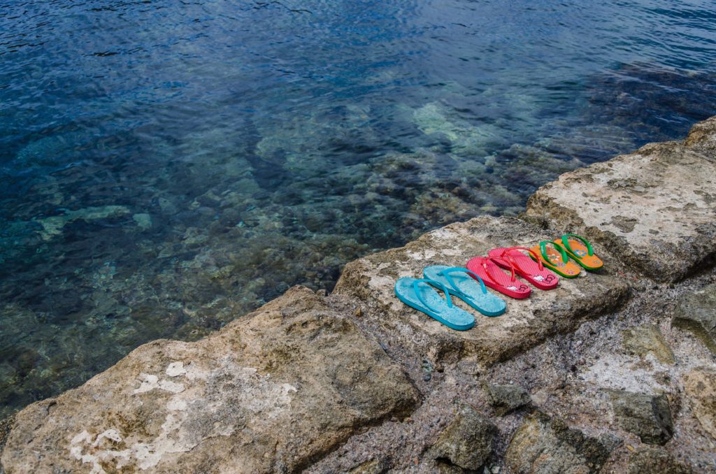 Is It Illegal to Drive Barefoot or in Flip-flops? - Go Girl