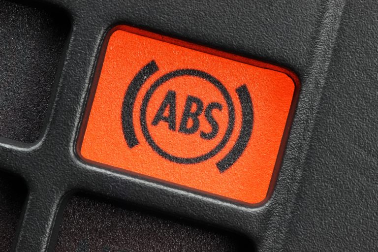 ABS Warning Light: What It Means & Is It Safe? – Go Girl