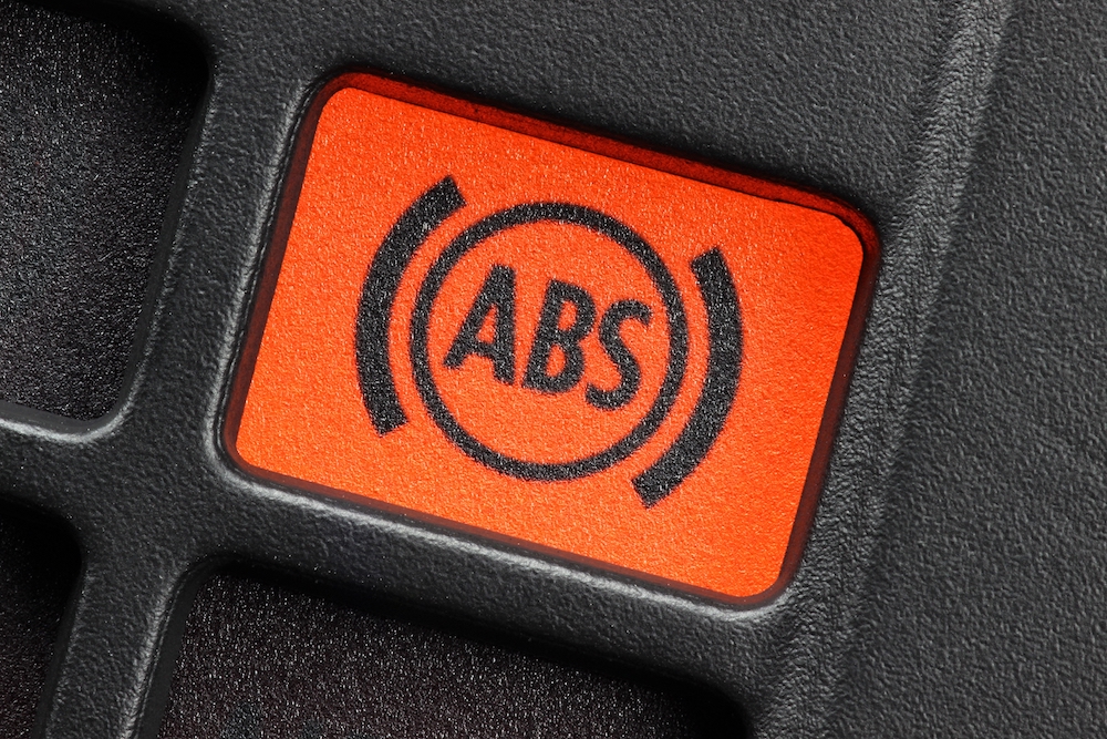ABS Warning Light – What It Means and Is It Safe?