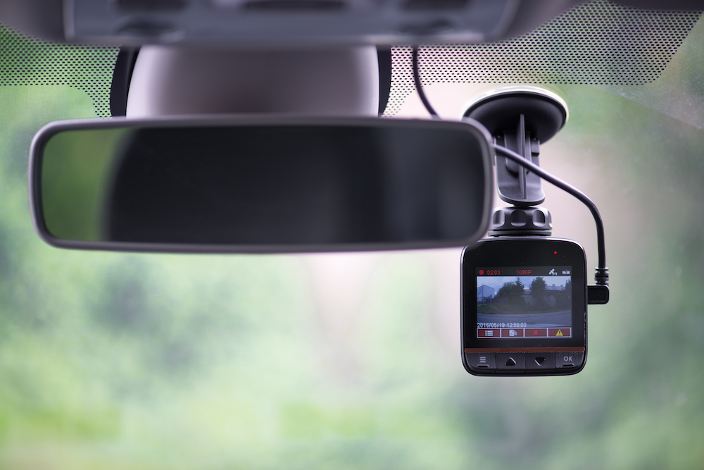 The Different Types of Dash Cams for Trucks